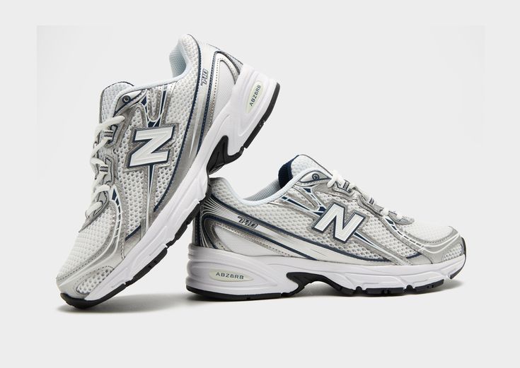 NEWBALANCE 740